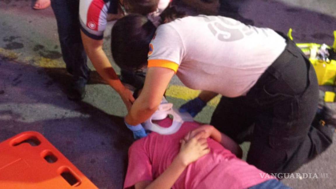 Se desploma juego mecánico en Feria de Guadalupe, NL; hay cuatro heridos