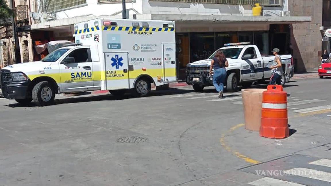 Camión urbano lo dejó herido en Saltillo, chófer huyó