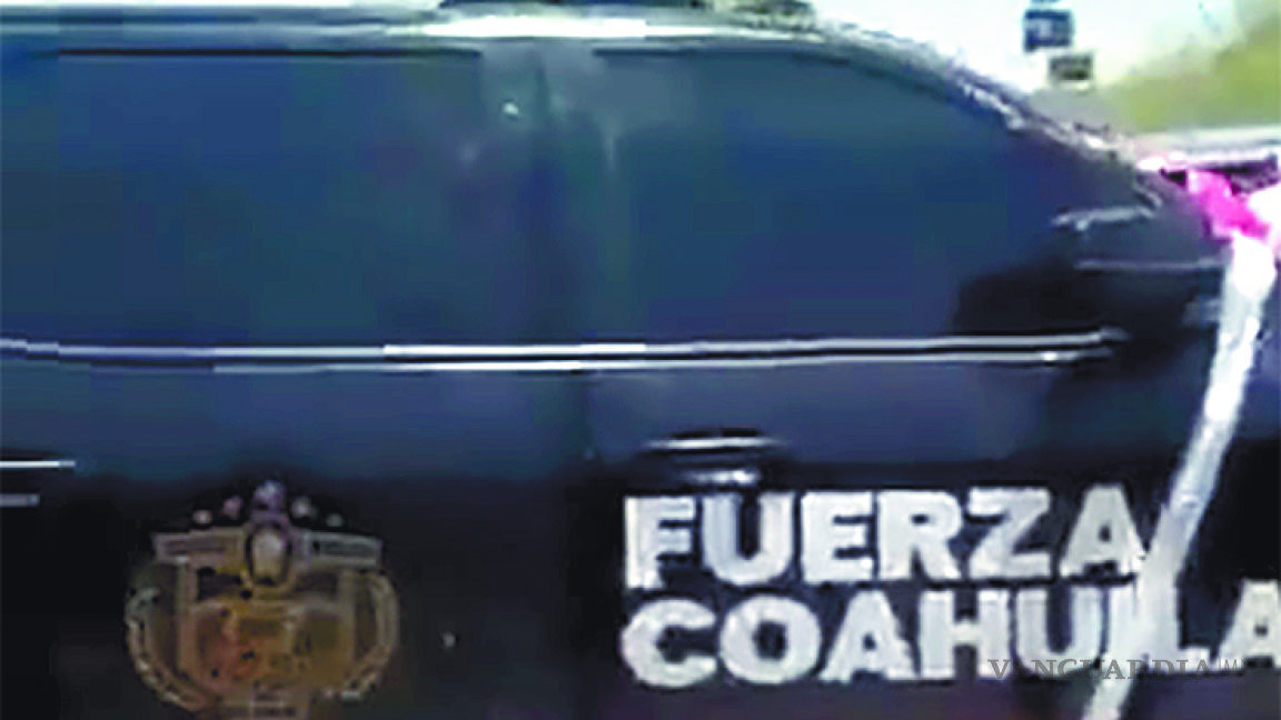 Chocan y prensan a mujer elementos de Fuerza Coahuila en Torreón; casi los linchan