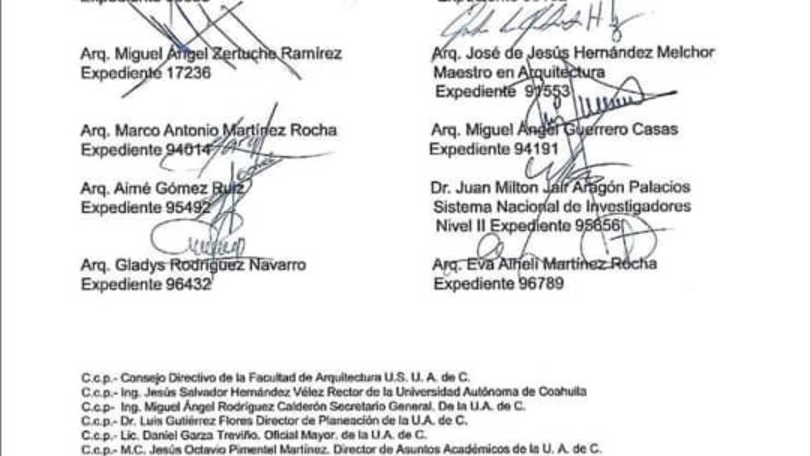 $!Denuncian maestros de Arquitectura acoso laboral en la UAdeC