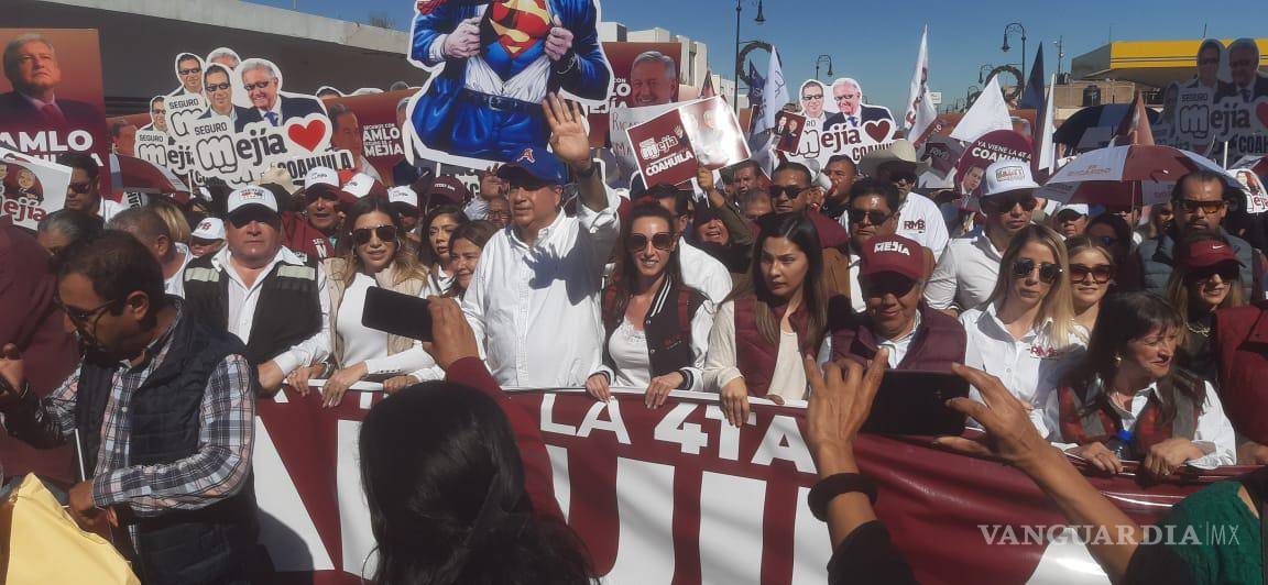 $!Mejía Berdeja descartó que la marcha y mítin de este domingo violenten la ley electoral, “es un apoyo a la cuarta transformación”, aseguró.
