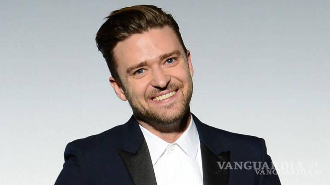 $!Fanáticos del cantante y actor subastaron una tostada que aparentemente fue mordida por él.