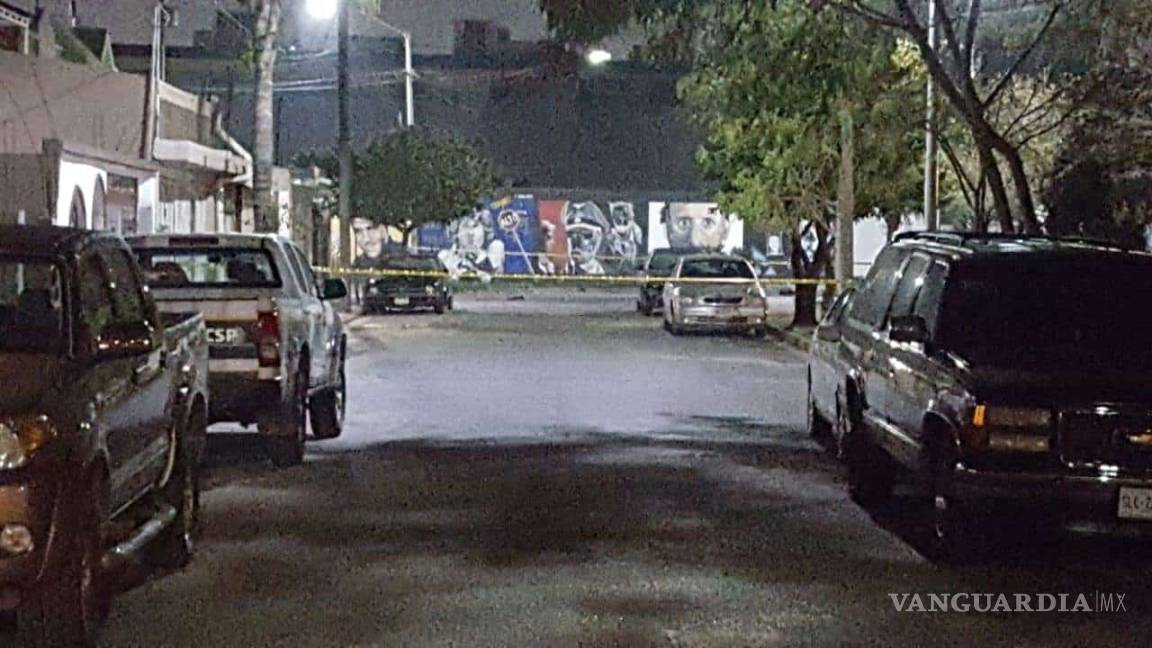 $!Sicaria ejecuta de cinco tiros a joven en San Nicolás, Nuevo León