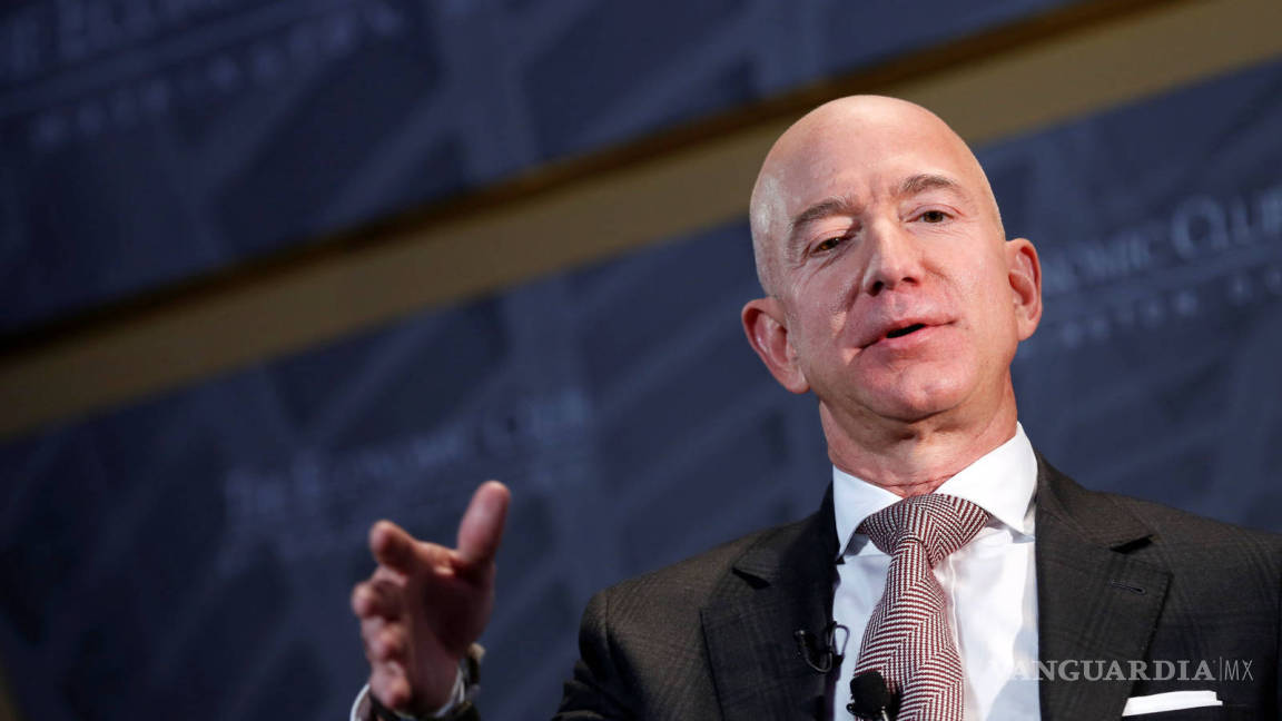 Alcanza Jeff Bezos, dueño de Amazon, nuevo récord en su fortuna pese a crisis por COVID-19
