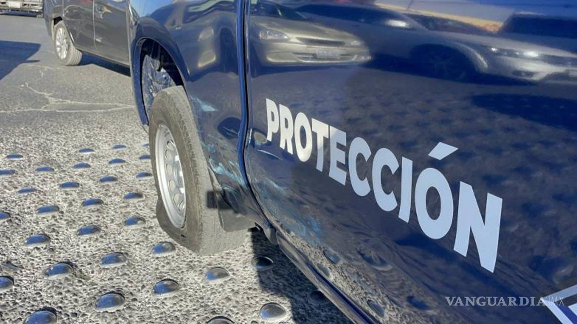 $!El impacto dejó daños materiales en ambos vehículos; no se reportaron personas lesionadas.