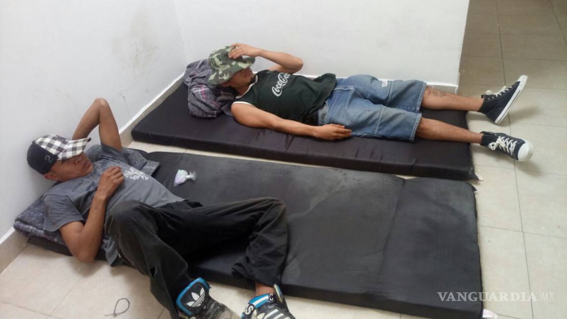 $!"Que les paguen y los regresen a su lugar de origen"