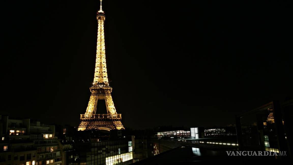 Cerrarán la Torre Eiffel por huelgas de los trabajadores