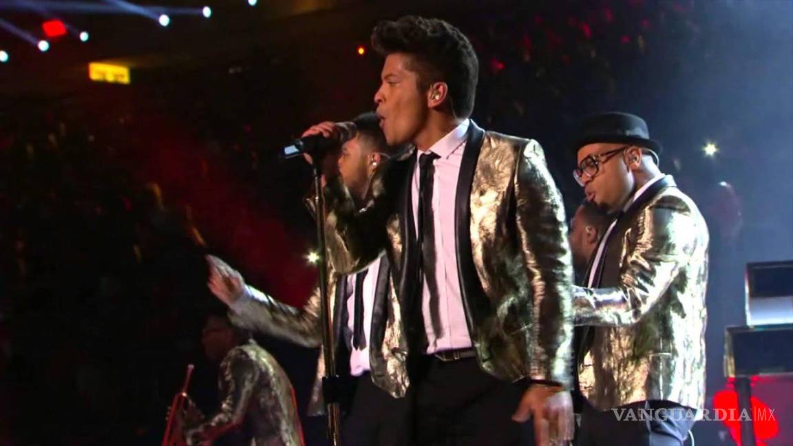 $!En 2014 fue la presentación de Bruno Mars en el medio tiempo del Super Bowl.