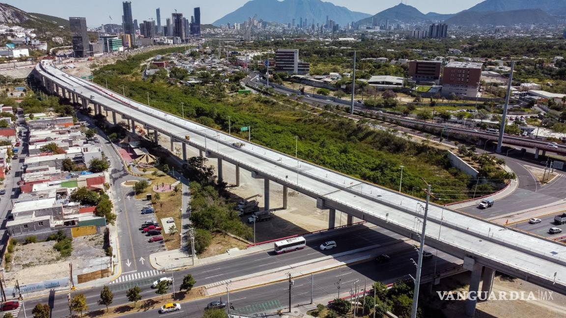 Segundo piso en Morones Prieto en Monterrey beneficia en tiempo y dinero a saltillenses