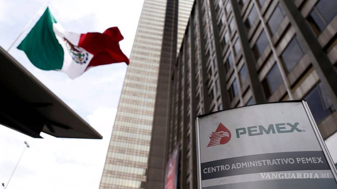 Apoyo de gobierno es insuficiente para que Pemex mejore su calidad crediticia: Fitch