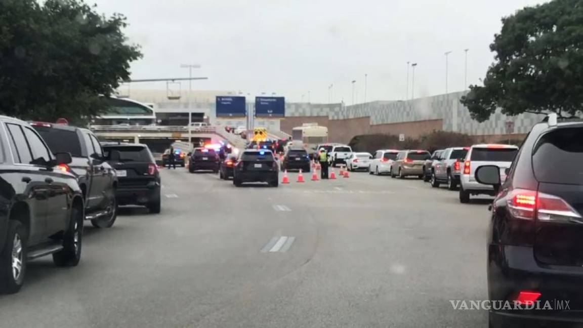 Aeropuerto Internacional de San Antonio, Texas, es cerrado por tiroteo
