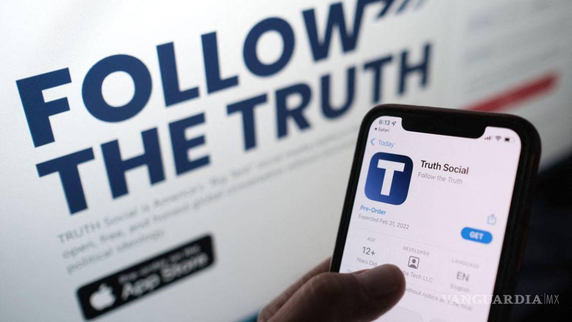 Truth Social, la red social de Donald Trump ocupa el primer lugar de descargas en App Store