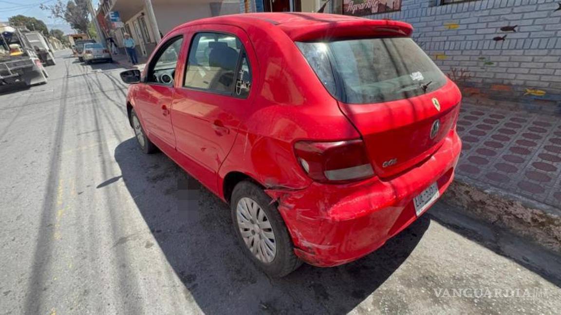 $!Daños materiales se registraron en los vehículos involucrados tras el percance vial.
