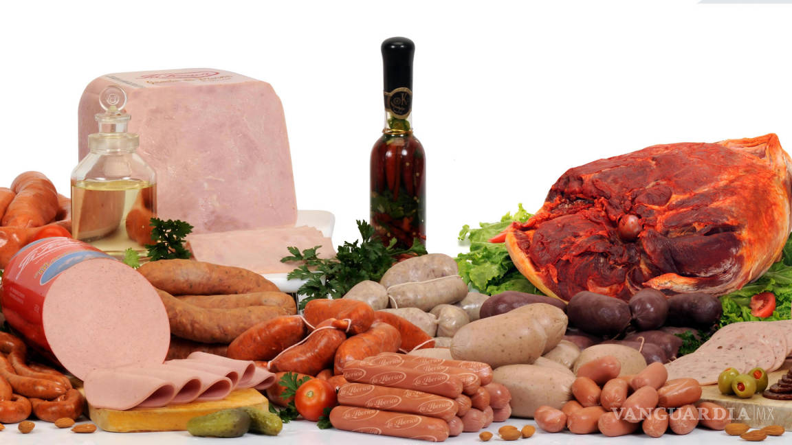Embutidos y carne roja provocan cáncer: OMS; productores lo minimizan