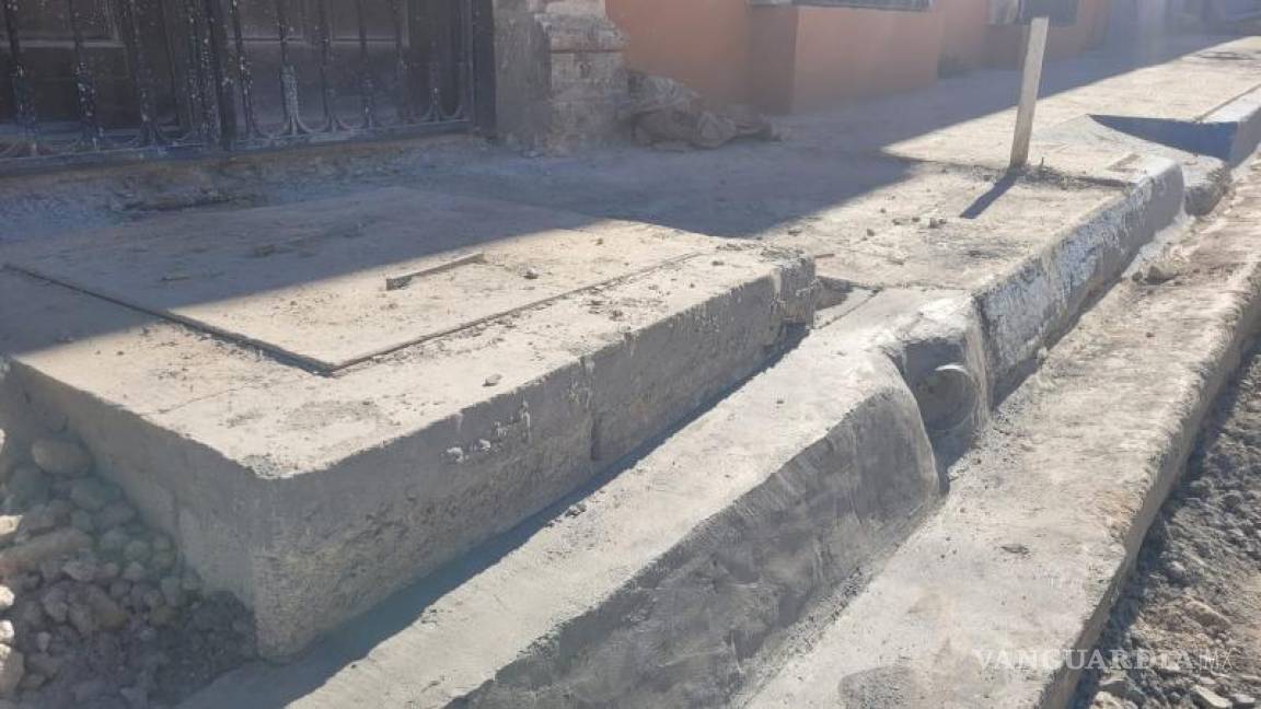 Saltillo: se compromete municipio a dejar libres puertas y desagües por elevación de banquetas en General Cepeda