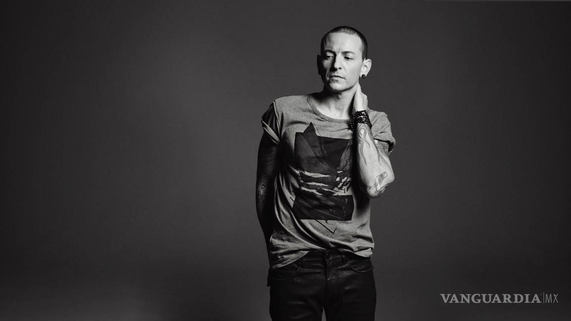 Vocalista de Linkin Park se ahorcó en su habitación
