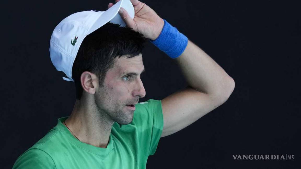 Francia cierra la puerta a Djokovic para jugar Roland Garros si no se vacuna