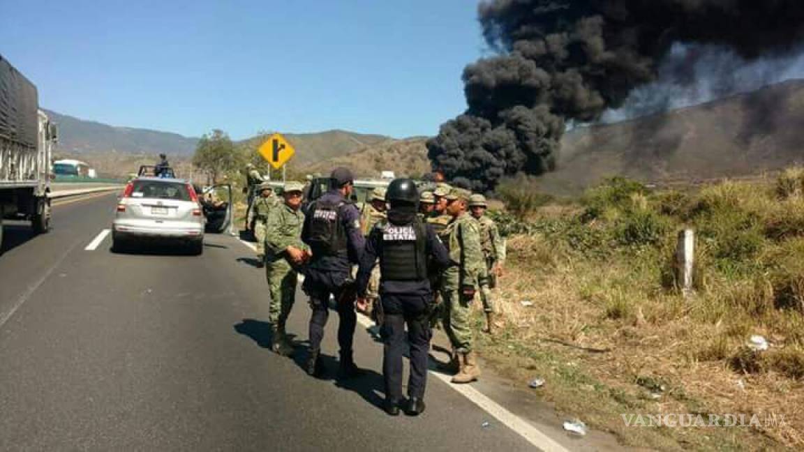 Explota ducto de Pemex en zona montañosa de Veracruz; hay un herido