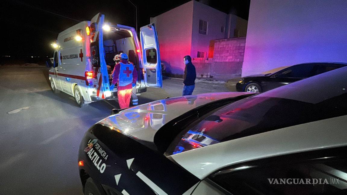 $!Elementos de Tránsito Municipal detuvieron al presunto responsable en el lugar.