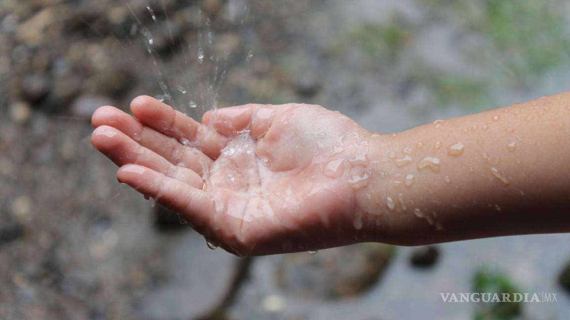 Promueve Infonavit captación de agua de lluvia en casas de Coahuila