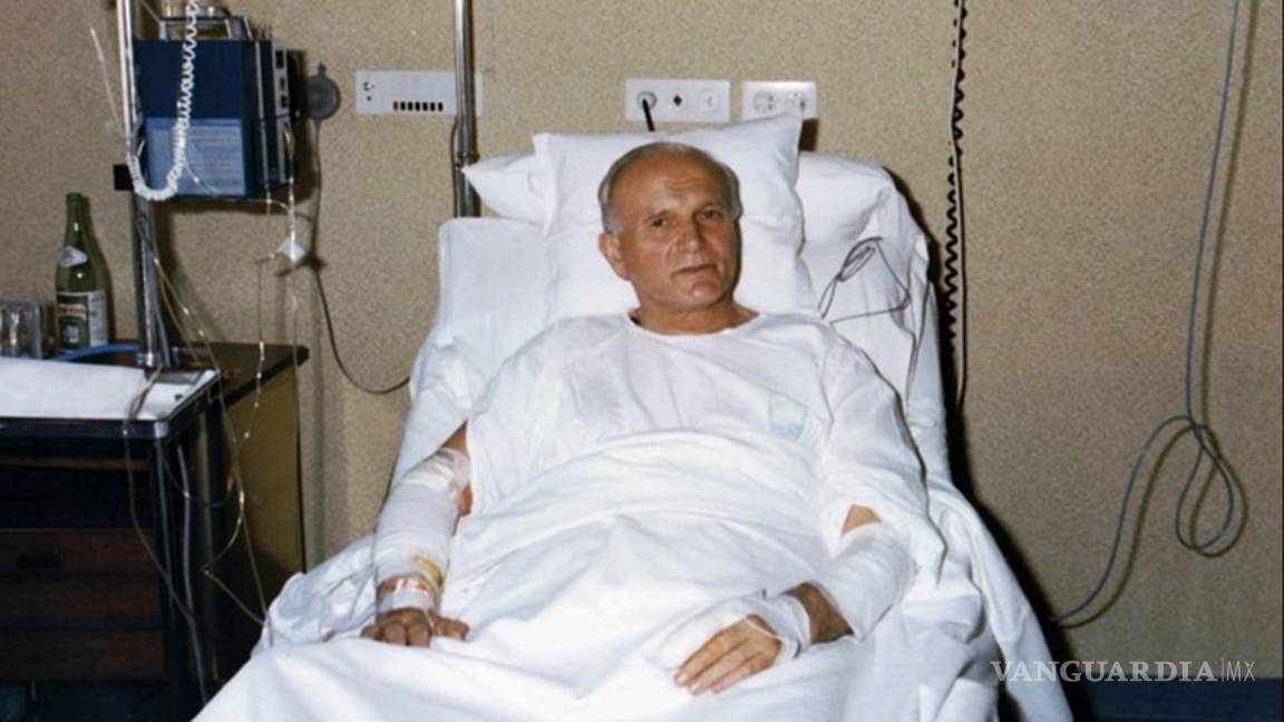 $!Así celebran el centenario del nacimiento de Juan Pablo II en tiempos del coronavirus (fotos)