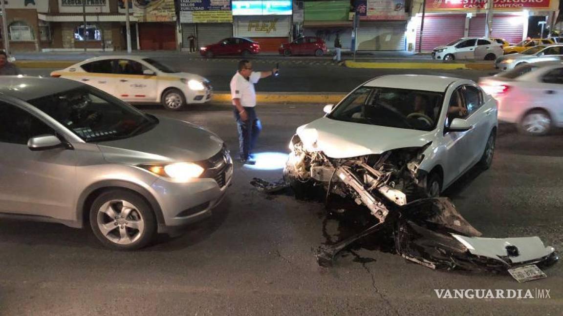 $!El sector asegurador considera preocupante el caos vehicular que se vive en la localidad.