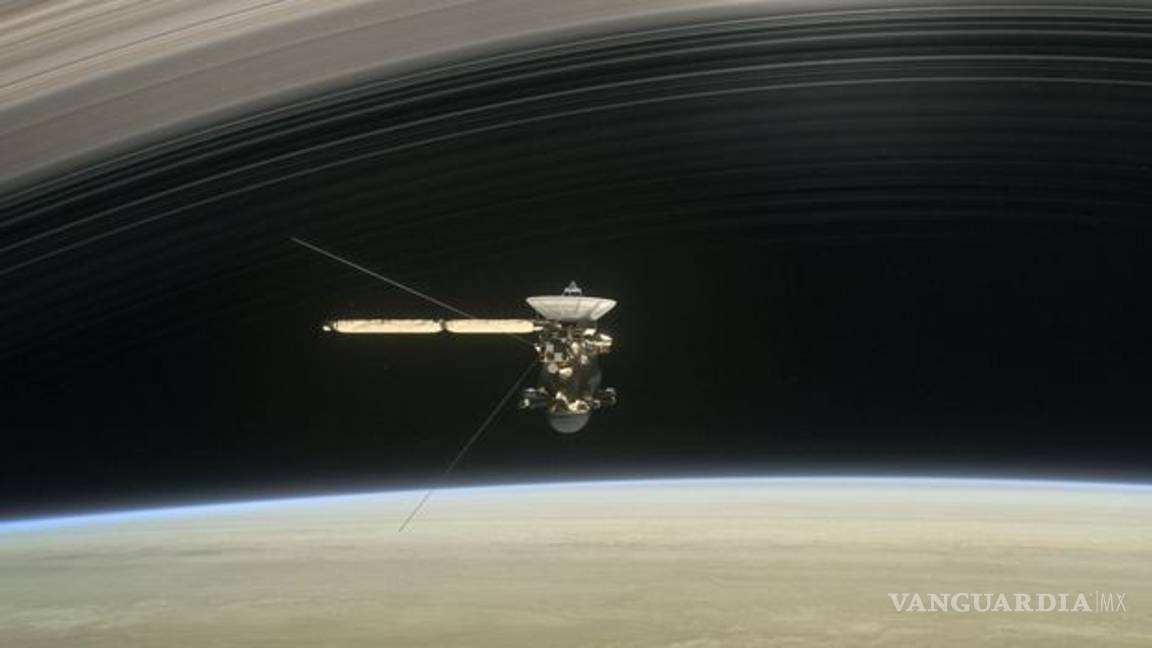 $!Cassini deduce una edad “joven” de los anillos de Saturno