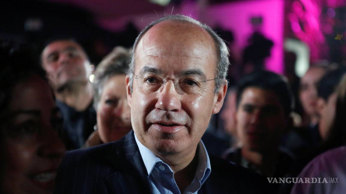 Felipe Calderón pide donaciones económicas para México Libre; internautas lo rechazan