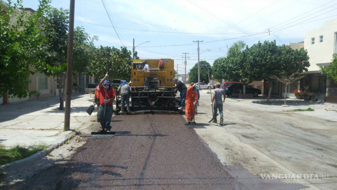 Obras Públicas de Torreón continúa con tareas de mantenimiento vial