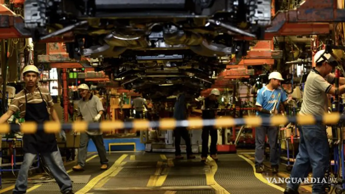 $!El salario promedio de Saltillo ronda los 12 mil pesos, lo cual complica para acceder a una vivienda.