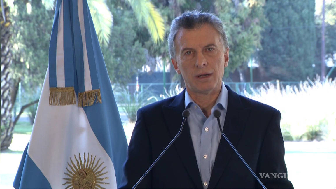 Macri declara a la Argentina &quot;en emergencia&quot; y acelera el ajuste para enfrentar la crisis