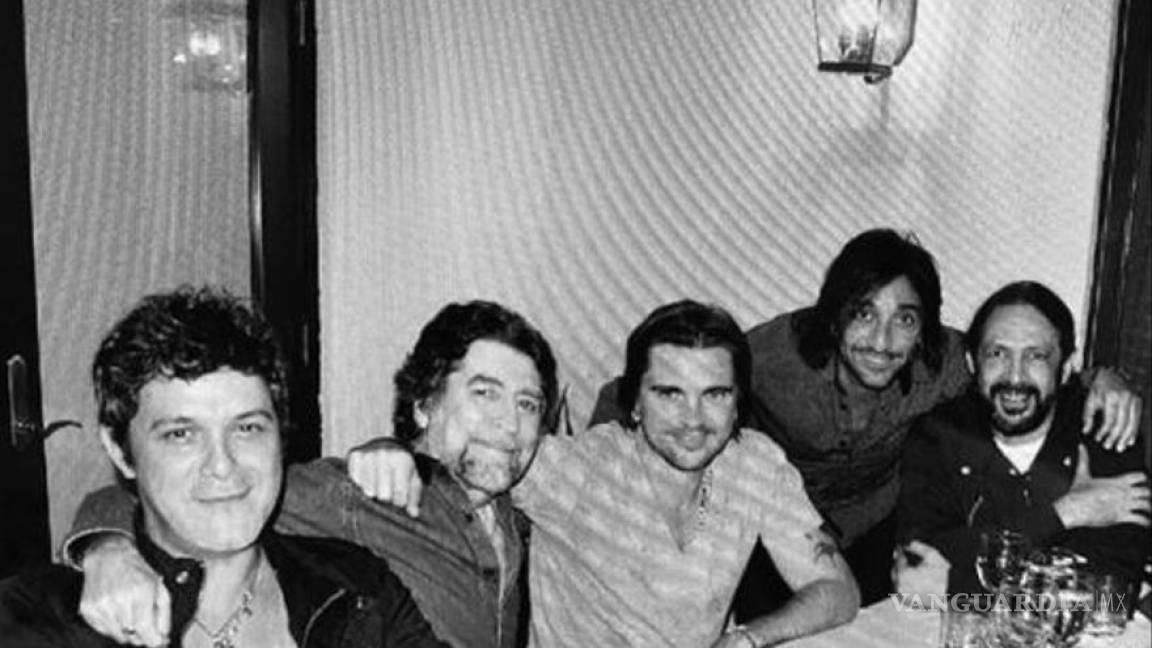¿Cocaína? Foto del recuerdo de Alejandro Sanz, Juanes, Juan Luis Guerra y Joaquín Sabina genera polémica en redes sociales por un pequeño detalle