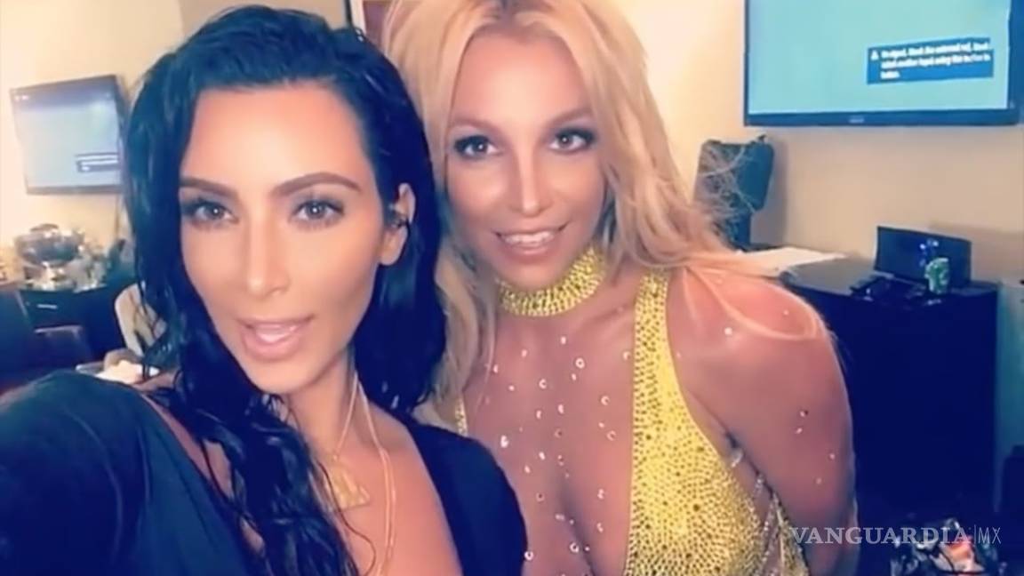 ¿Hogareño o Minimalista? Britney Spears y Kim Kardashian parecen vivir en mansiones muy diferentes...