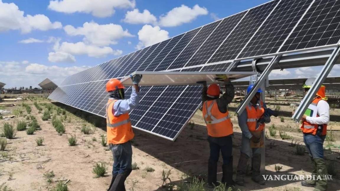 Coahuila: proyectan paneles solares para comunidades sin ‘luz’