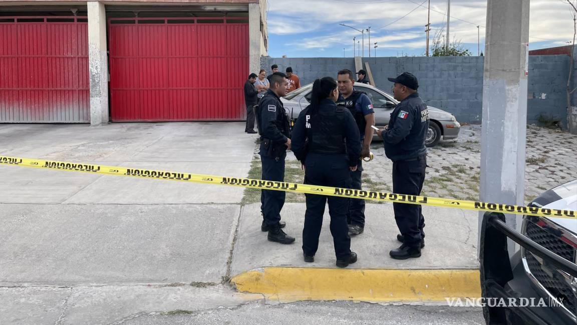 $!Familiares de la joven la encontraron sin vida en el baño.