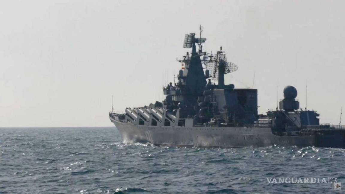 Reporta Rusia hundimiento de su buque Moskva tras impacto de misiles de Ucrania