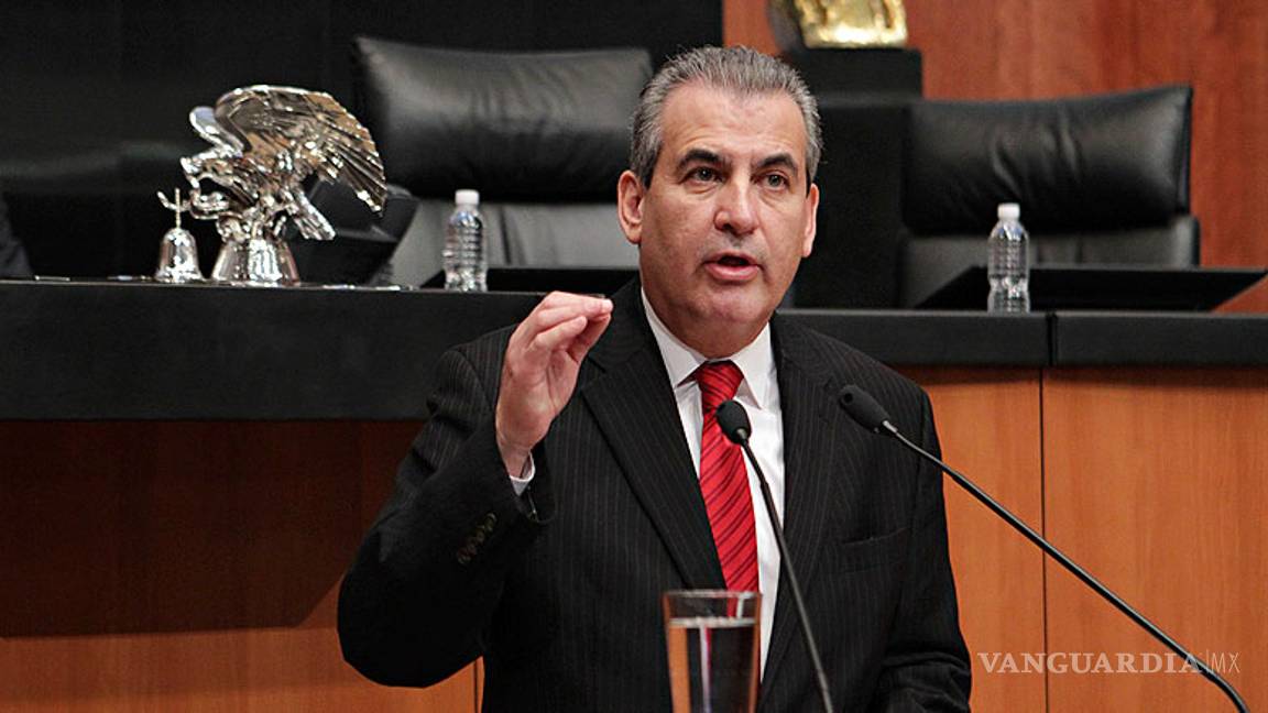 $!Políticos gozan el Día del Padre en familia