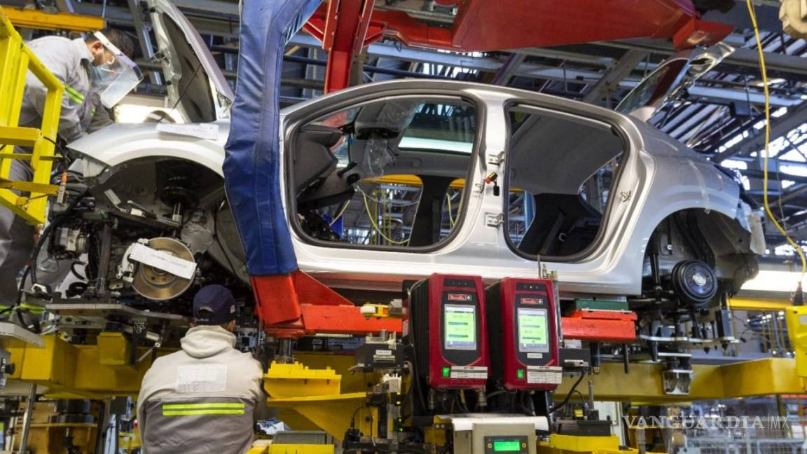 Por escasez de gas van tres armadoras a paro: Volkswagen, Mazda y GM