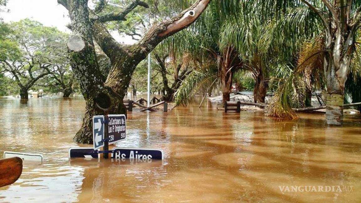 Suman más de 22 mil desplazados por inundaciones en Uruguay