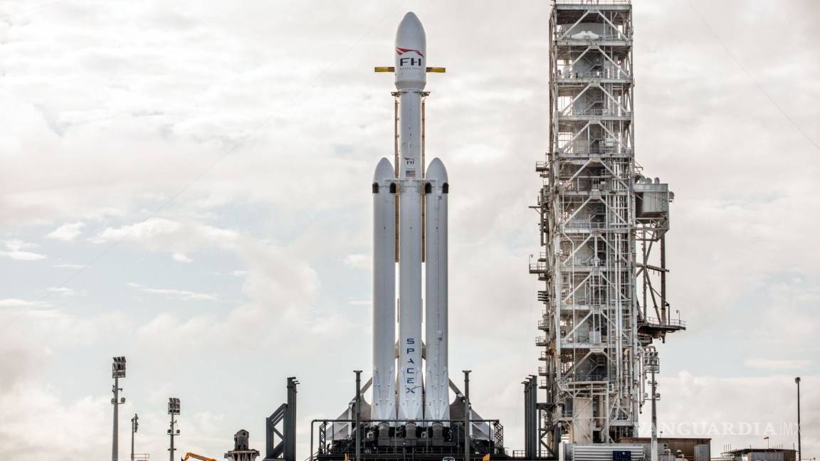 Observa aquí el lanzamiento del Falcon Heavy de SpaceX (En Vivo)