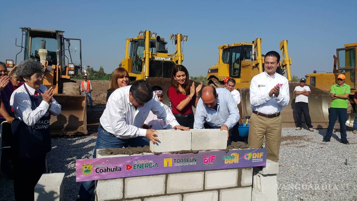 En Torreón construyen Ciudad DIF