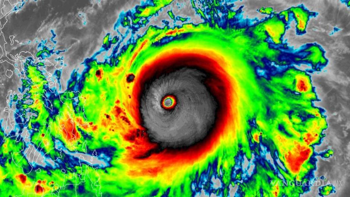 Azota costas de Filipinas, el tifón más potente jamás registrado en abril en el océano Pacífico