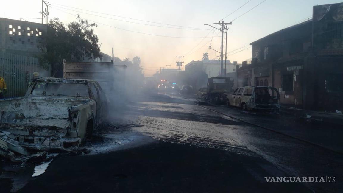 Trasvase de diésel en taller mecánico causa incendio de grandes proporciones en NL