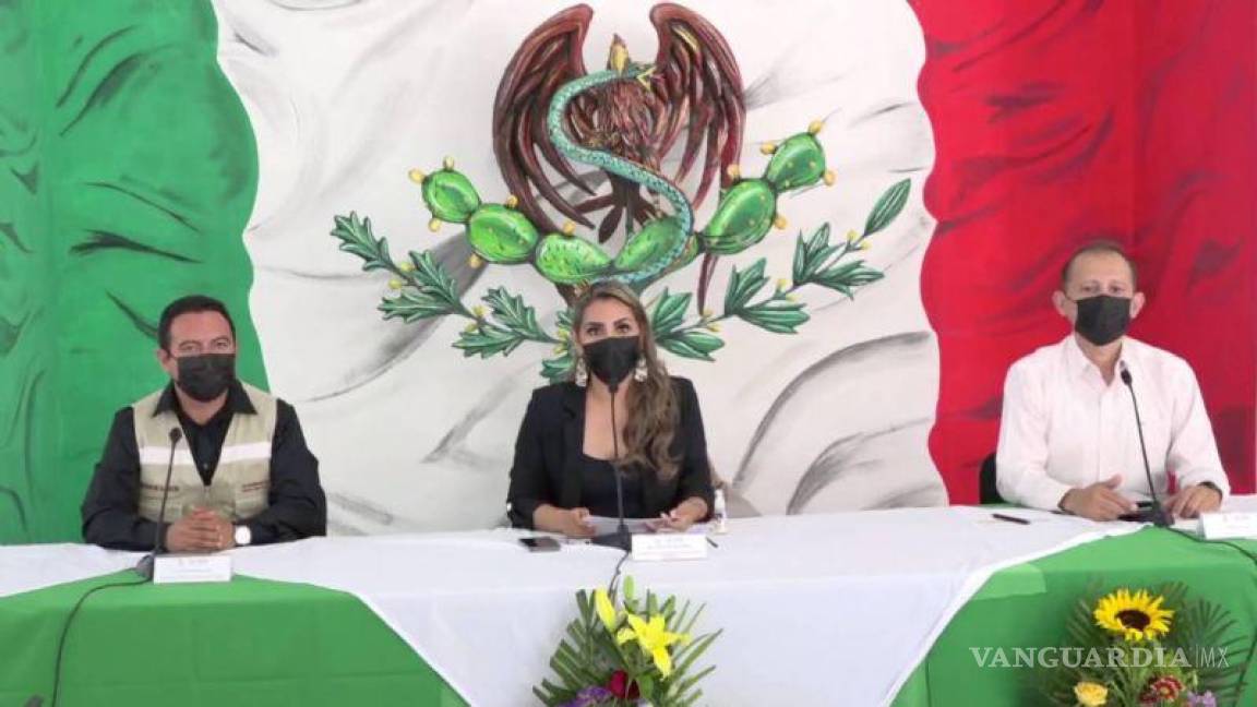 Evelyn Salgado modifica la Bandera de México y le pone una ‘S’... ¿por su apellido?