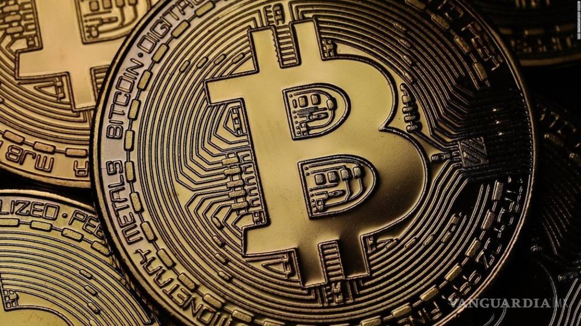 Alcanza Bitcoin su máximo histórico y después cae
