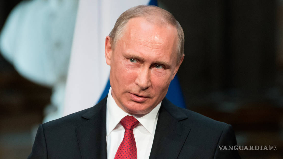 Vladimir Putin apoya reforma para continuar en presidencia de Rusia