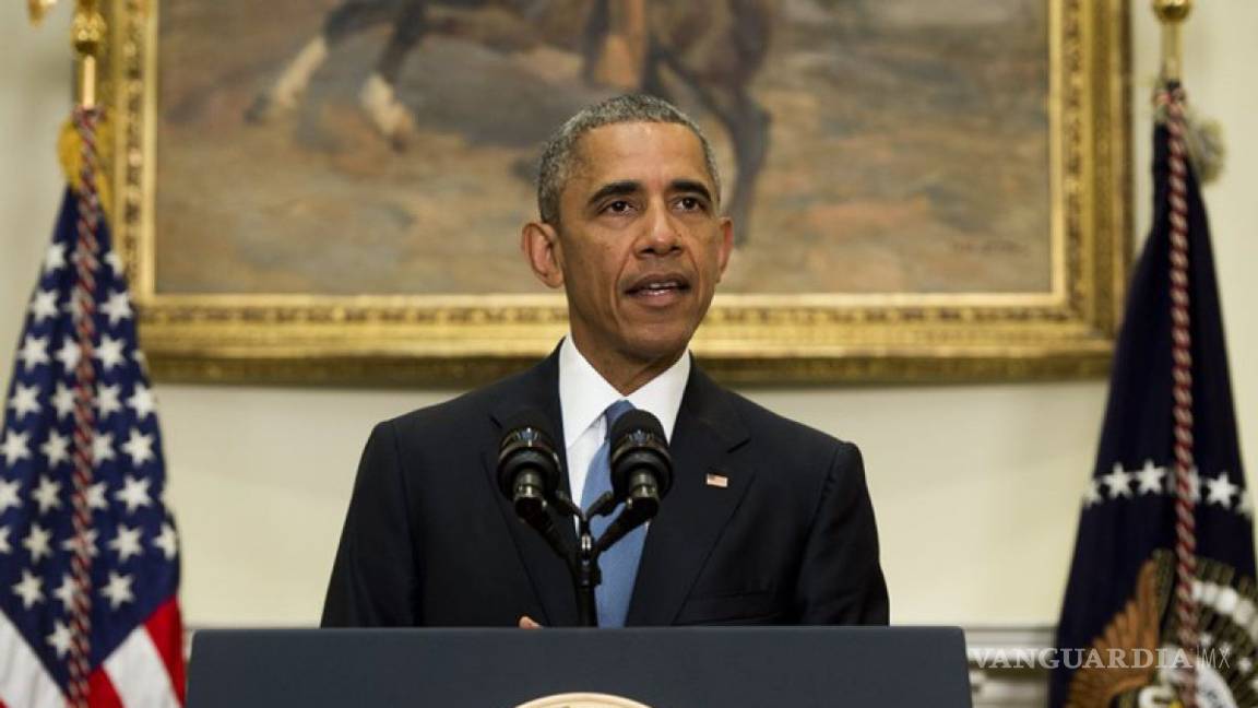 Obama firma ley de defensa, se opone a mantener Guantánamo