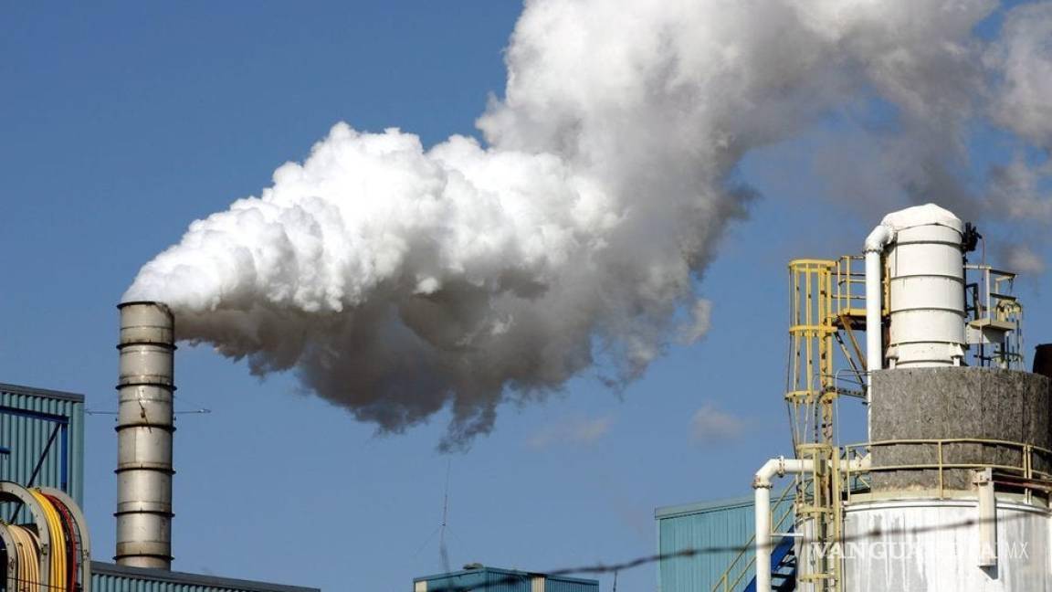 $!Las emisiones industriales son señaladas como las responsables de la alta contaminación que golpea este sector.