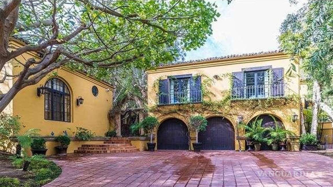 $!Charlie Sheen pone en venta su mansión