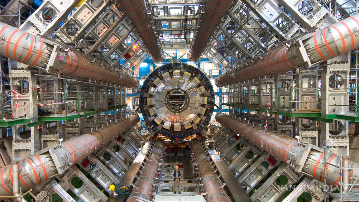 Físicos, a la caza de partícula aún más grande que el bosón de Higgs